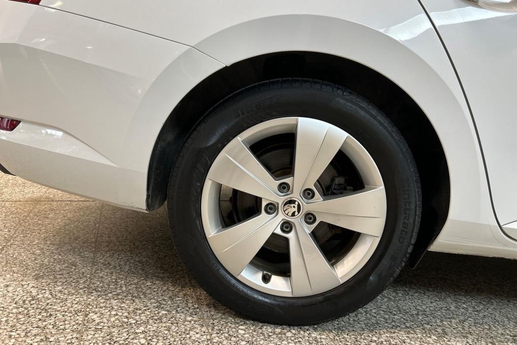 Skoda Superb 2020