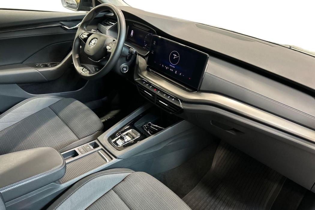Skoda Octavia 2023