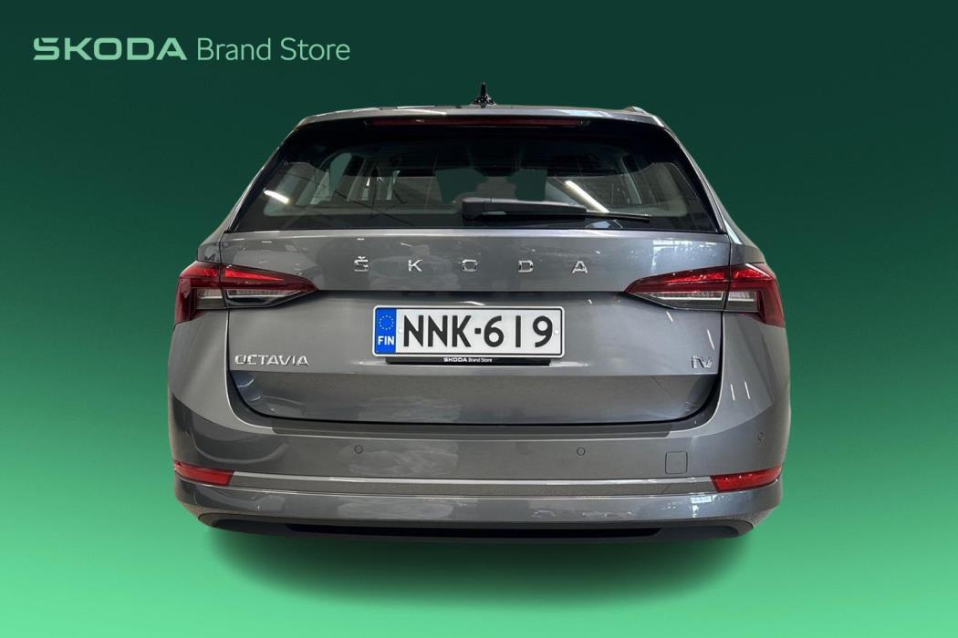 SKODA Octavia 2024