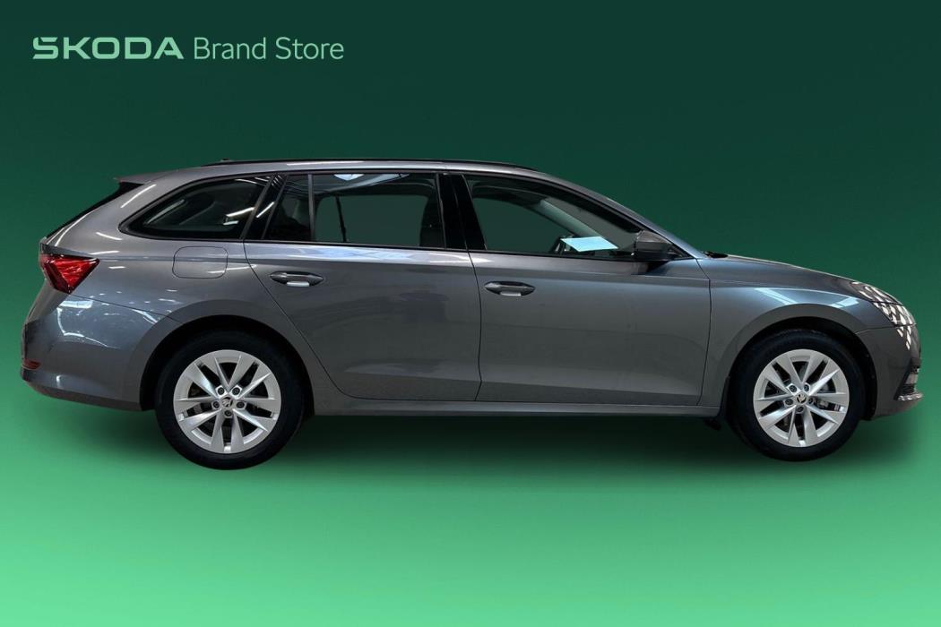 SKODA Octavia 2024