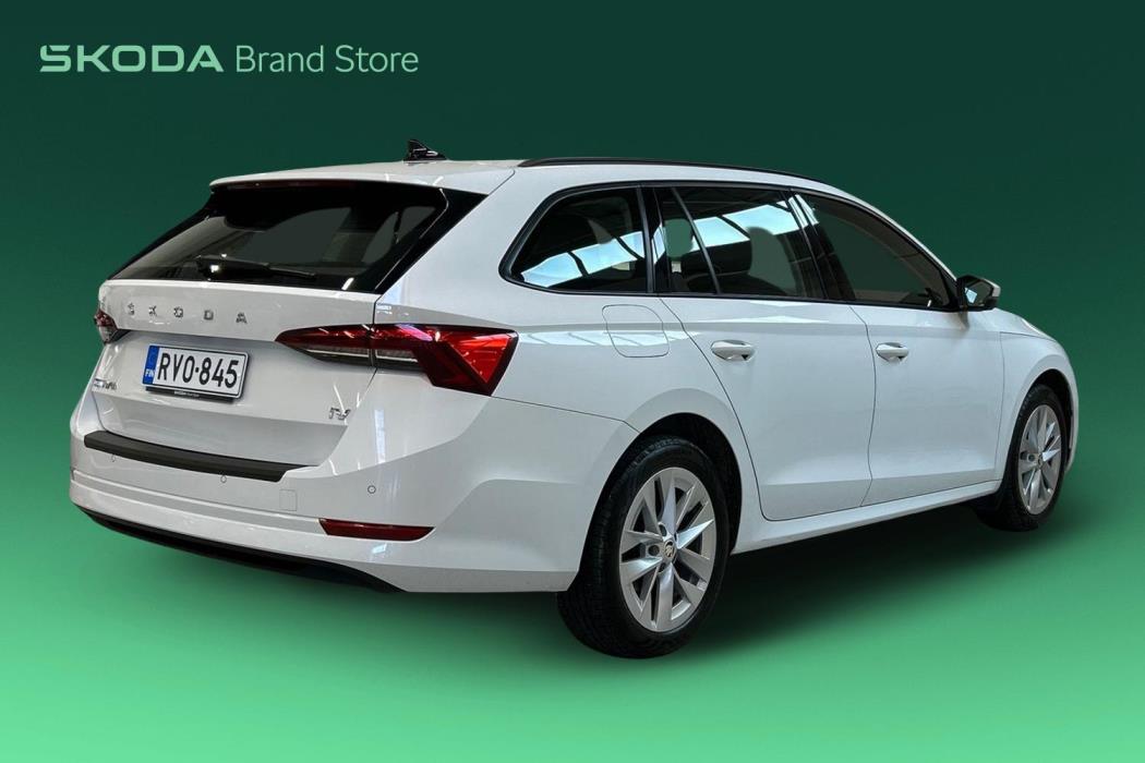 SKODA Octavia 2024