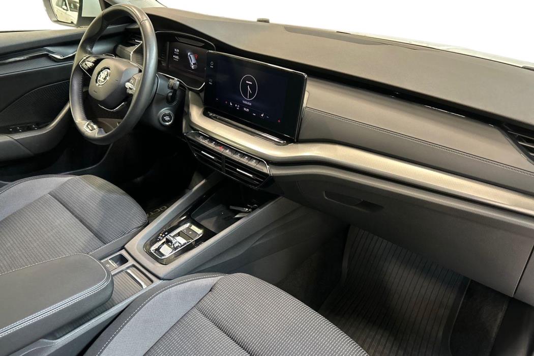 SKODA Octavia 2024
