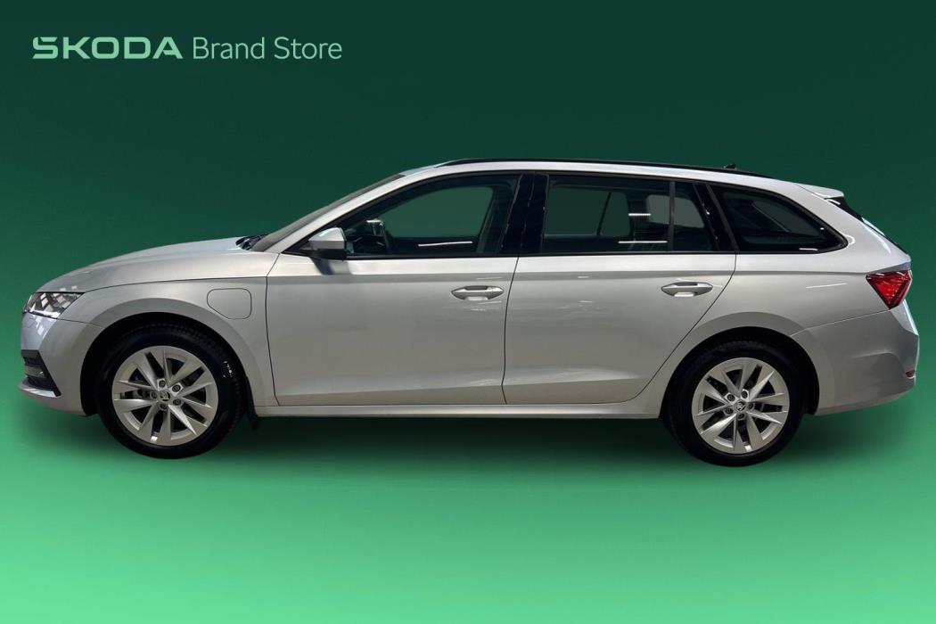 Skoda Octavia 2023
