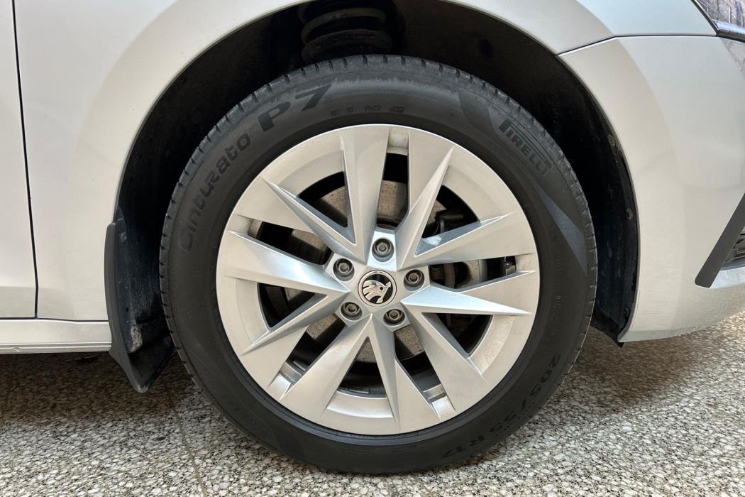 Skoda Octavia 2023