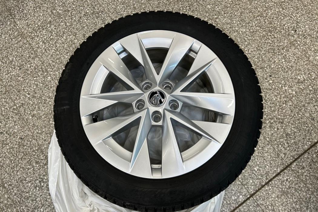 Skoda Octavia 2023