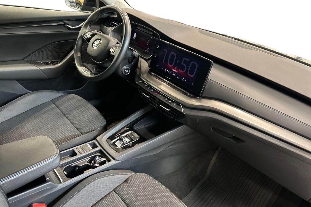 Skoda Octavia 2024