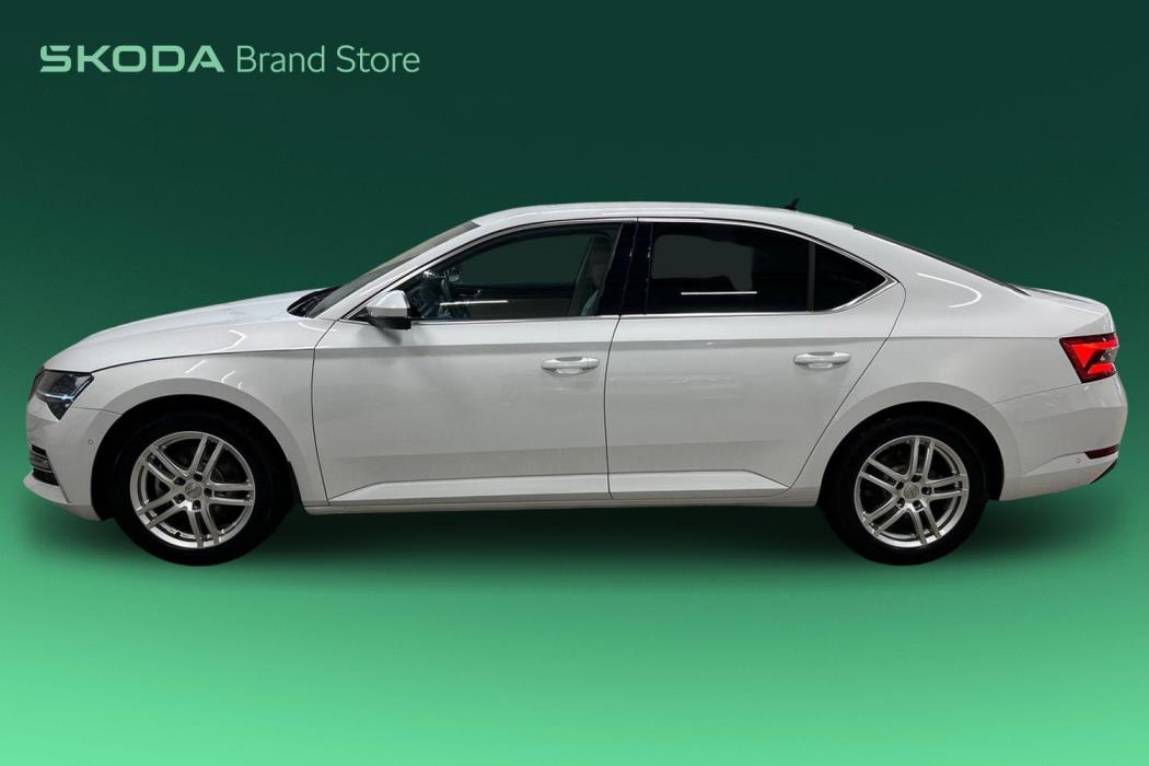 Skoda Superb 2023