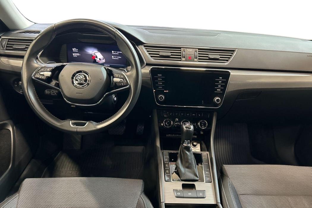 SKODA Superb 2021