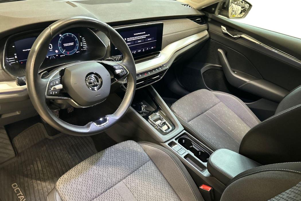 SKODA OCTAVIA 2021