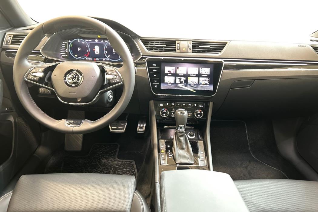 Skoda Superb 2024