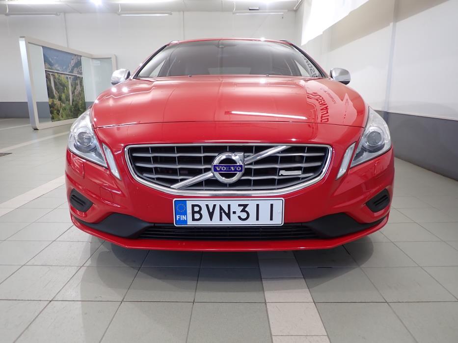 VOLVO V60 2011