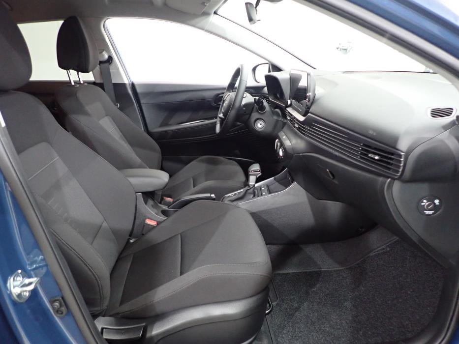 HYUNDAI BAYON Cross 2025