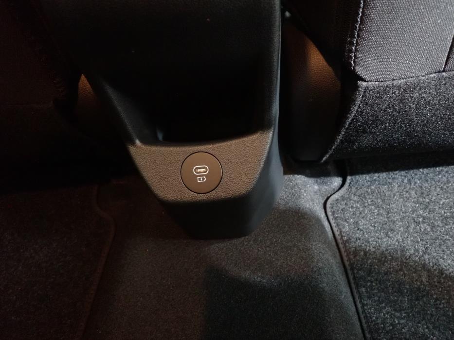 HYUNDAI BAYON Cross 2025