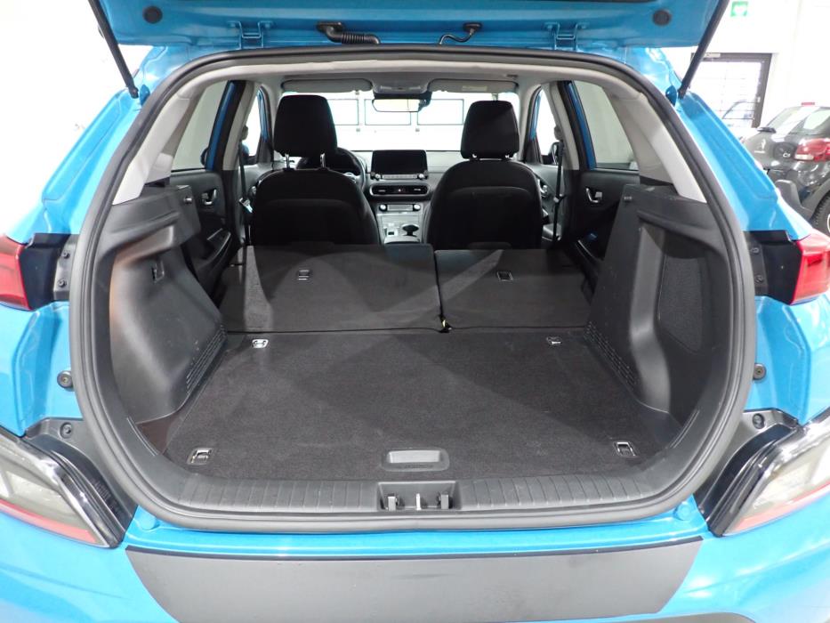 HYUNDAI KONA 2021
