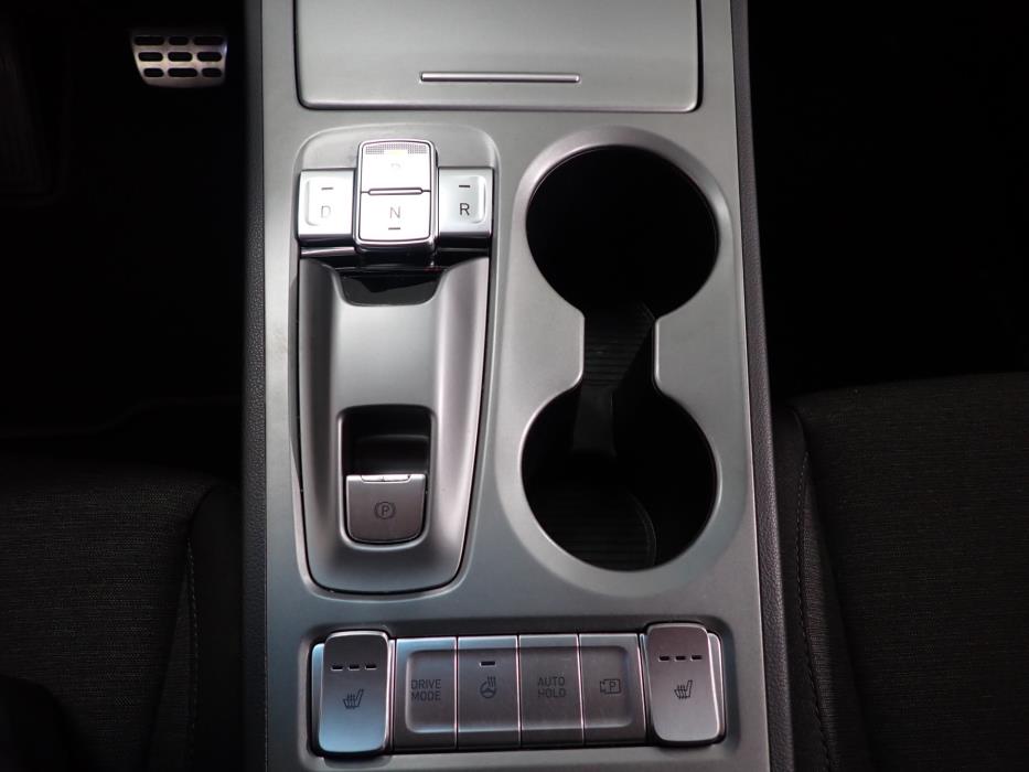 HYUNDAI KONA 2021