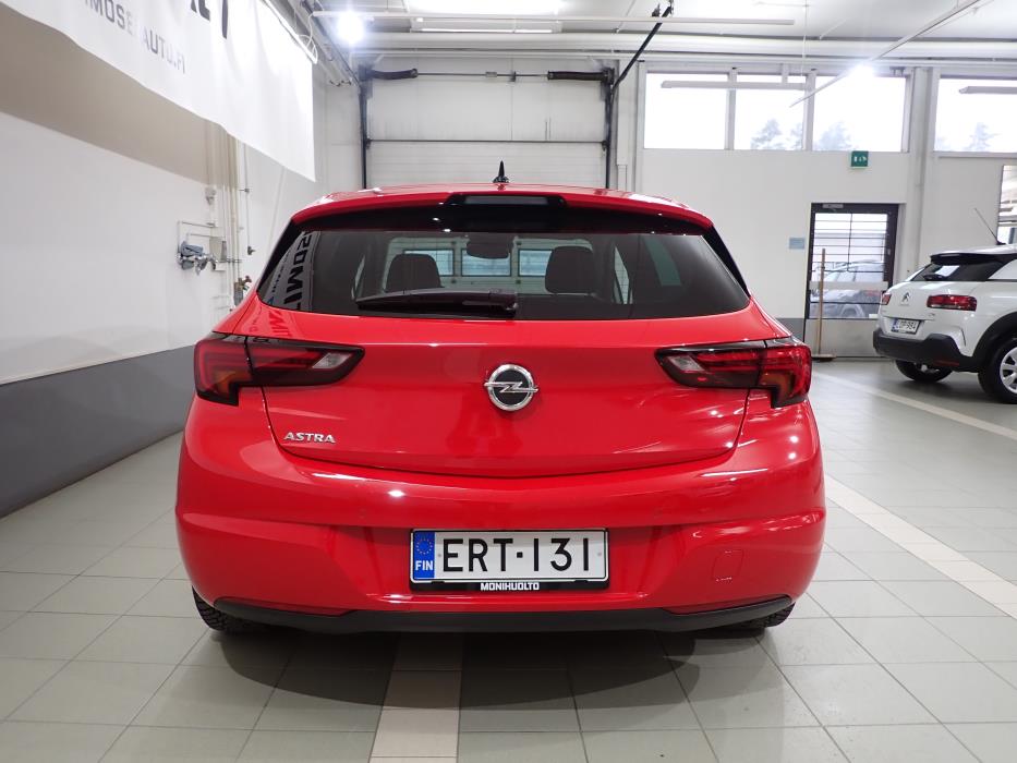 OPEL ASTRA 2019