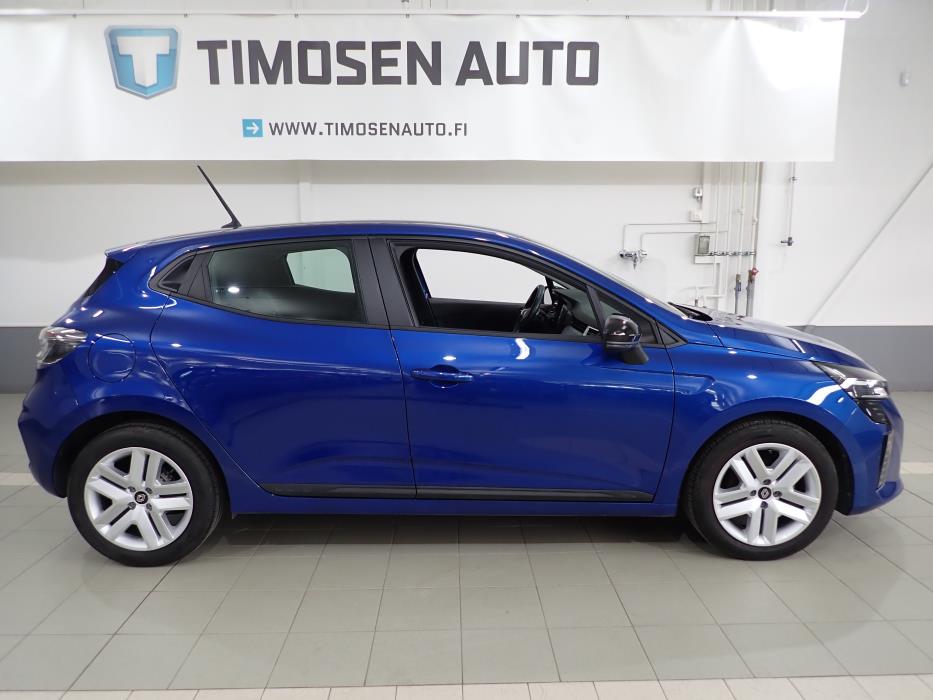 RENAULT CLIO 2024