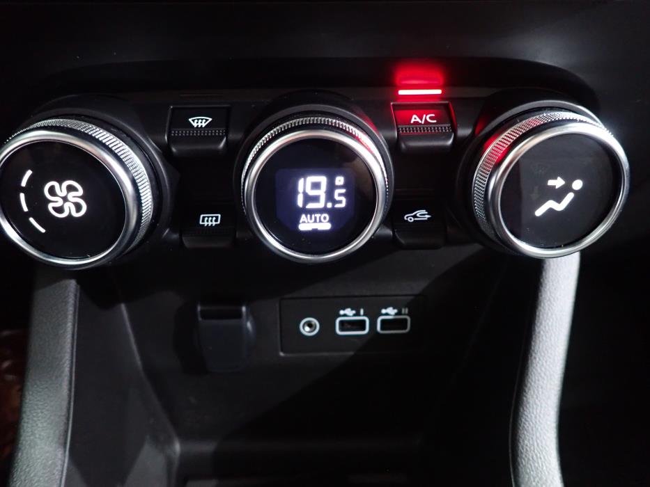 RENAULT CLIO 2024