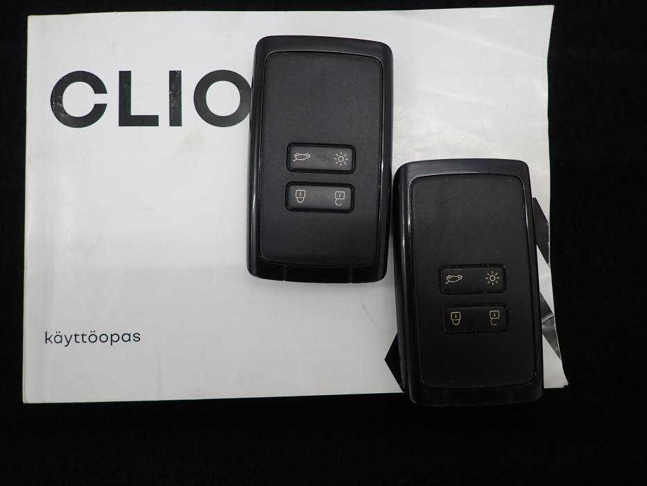 RENAULT CLIO 2024
