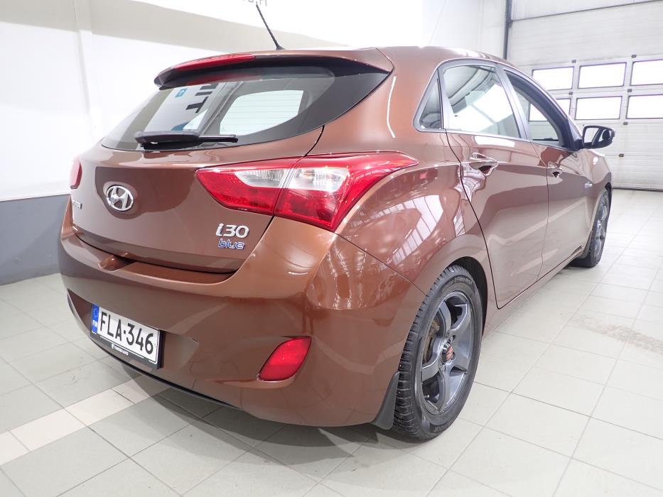 HYUNDAI i30 5d 2013