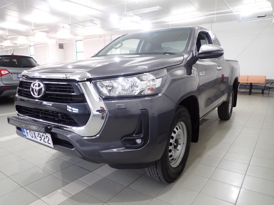 TOYOTA HILUX 2022
