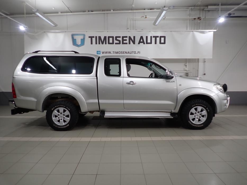 TOYOTA HILUX 2010