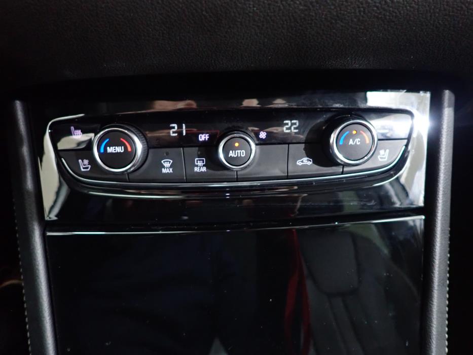 OPEL Grandland X 2020