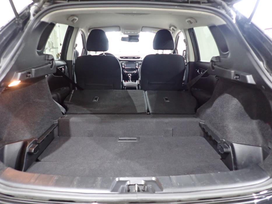 NISSAN Qashqai 2017