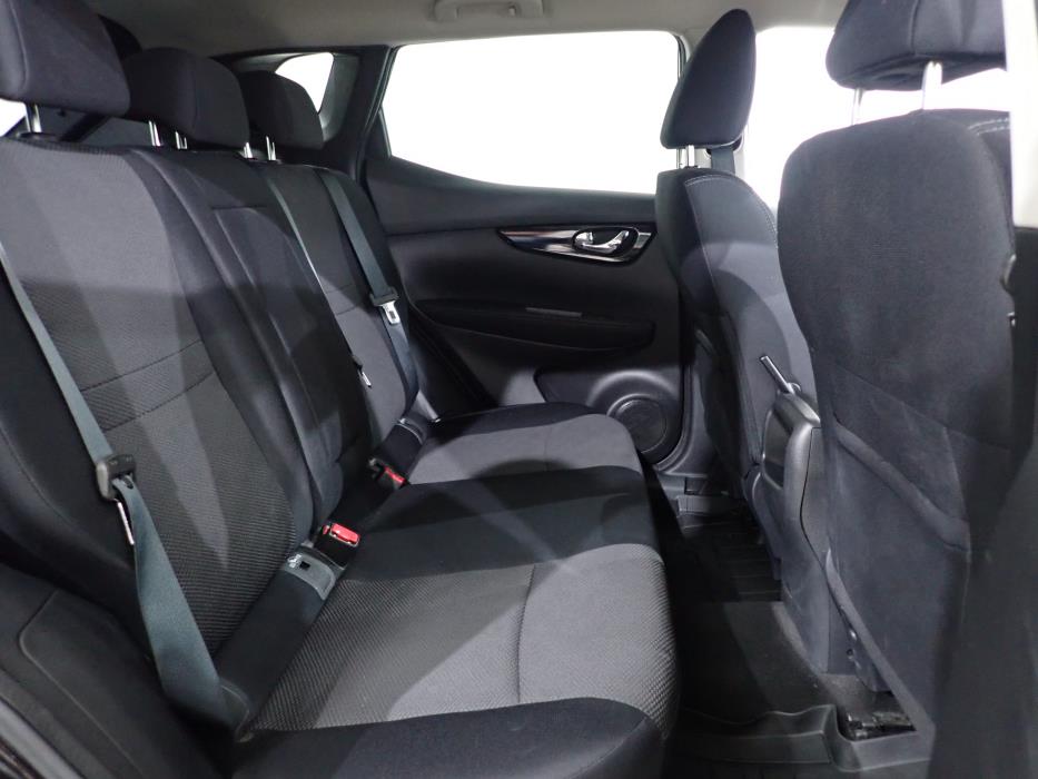 NISSAN Qashqai 2017