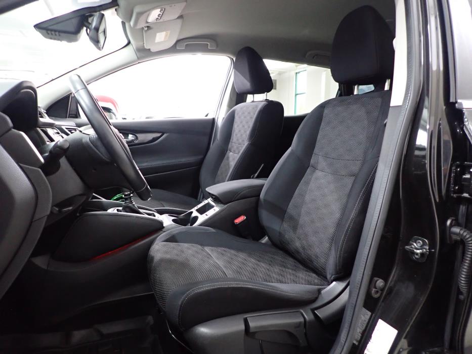 NISSAN Qashqai 2017