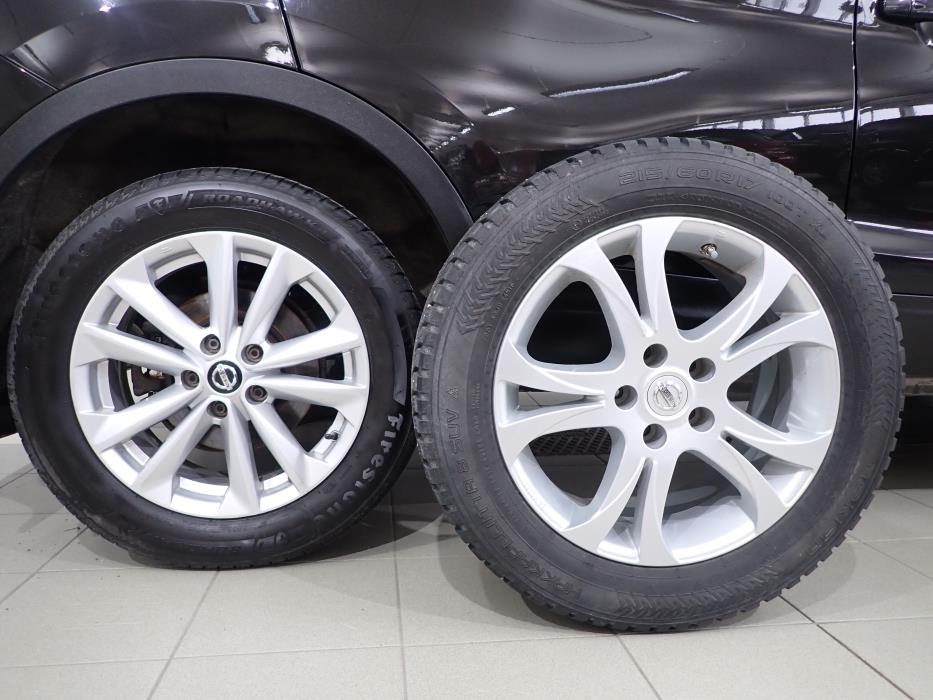 NISSAN Qashqai 2017