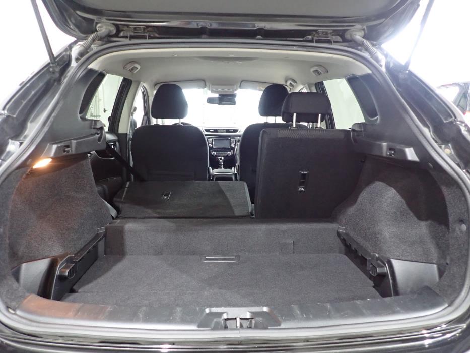 NISSAN Qashqai 2017