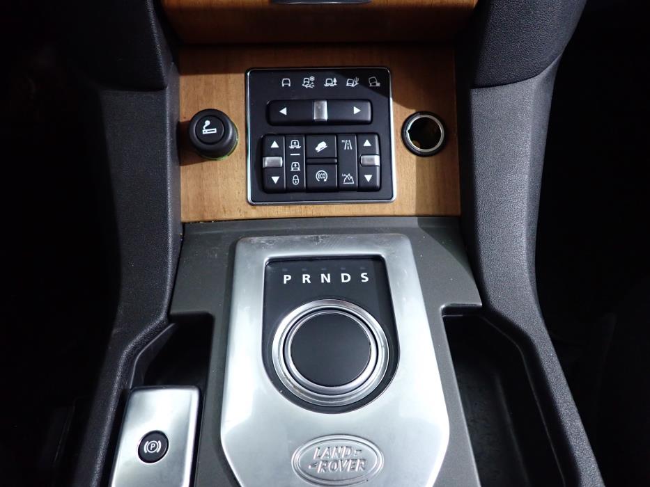 LAND ROVER DISCOVERY 2015