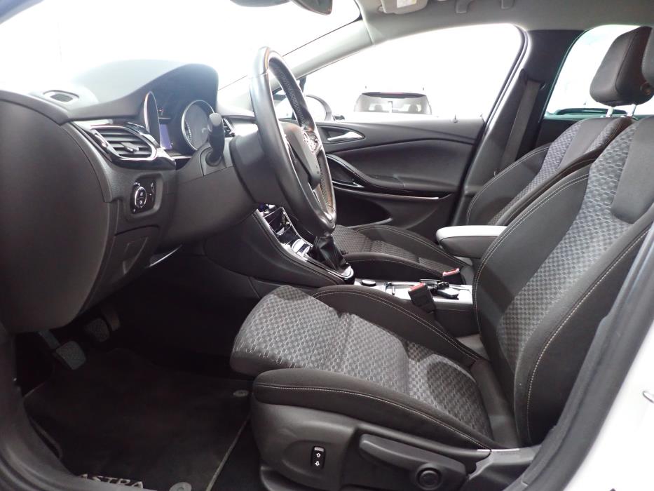 OPEL ASTRA 2017