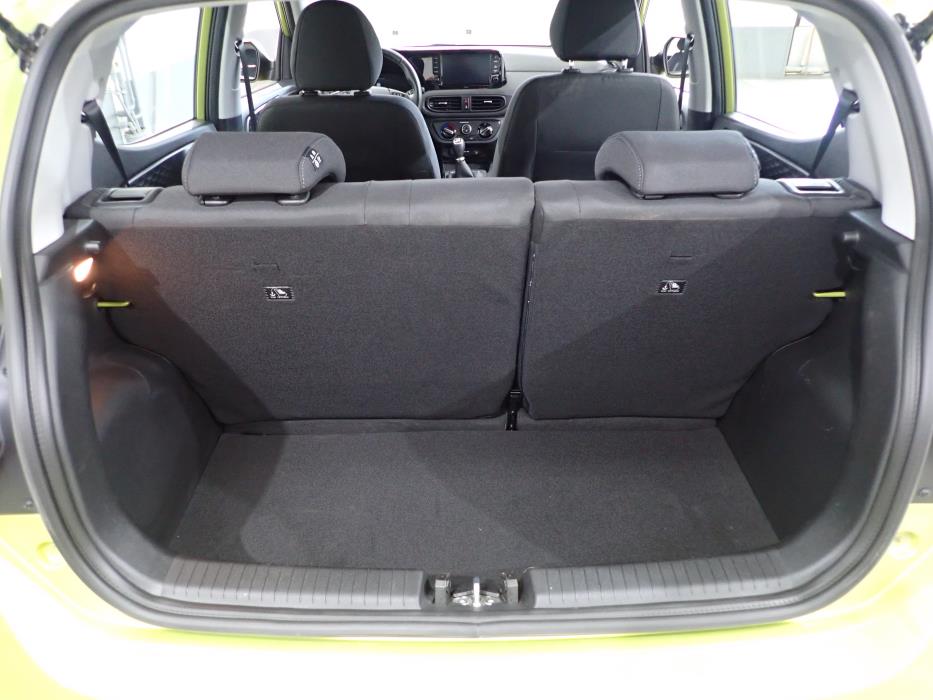 HYUNDAI i10 2024