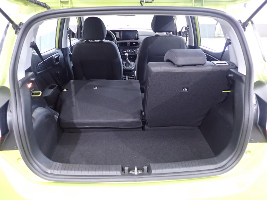 HYUNDAI i10 2024