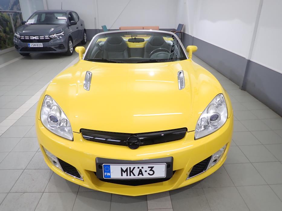 Opel GT 2008