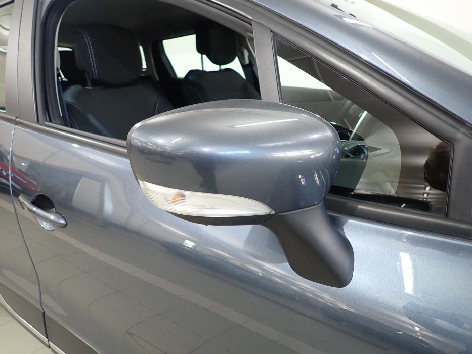 RENAULT CLIO 2019