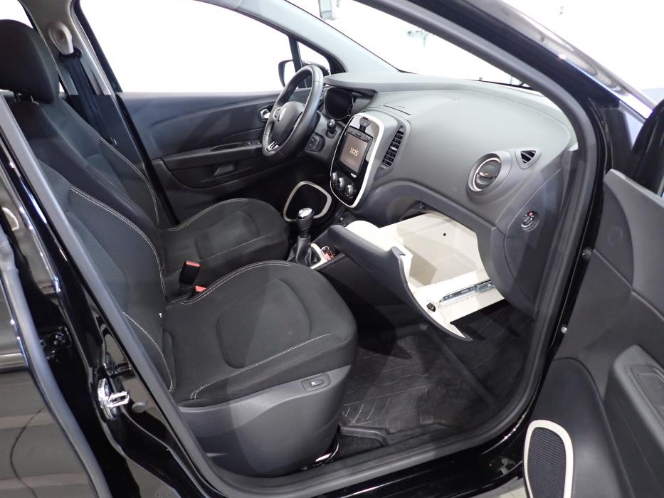 RENAULT Captur 2018