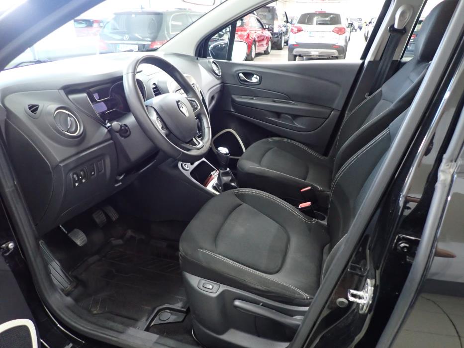 RENAULT Captur 2018