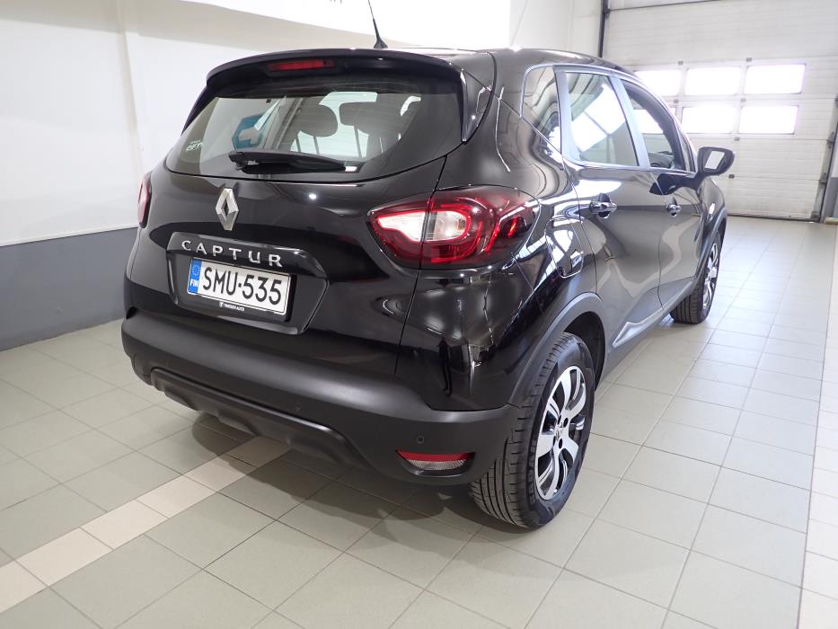 RENAULT Captur 2018