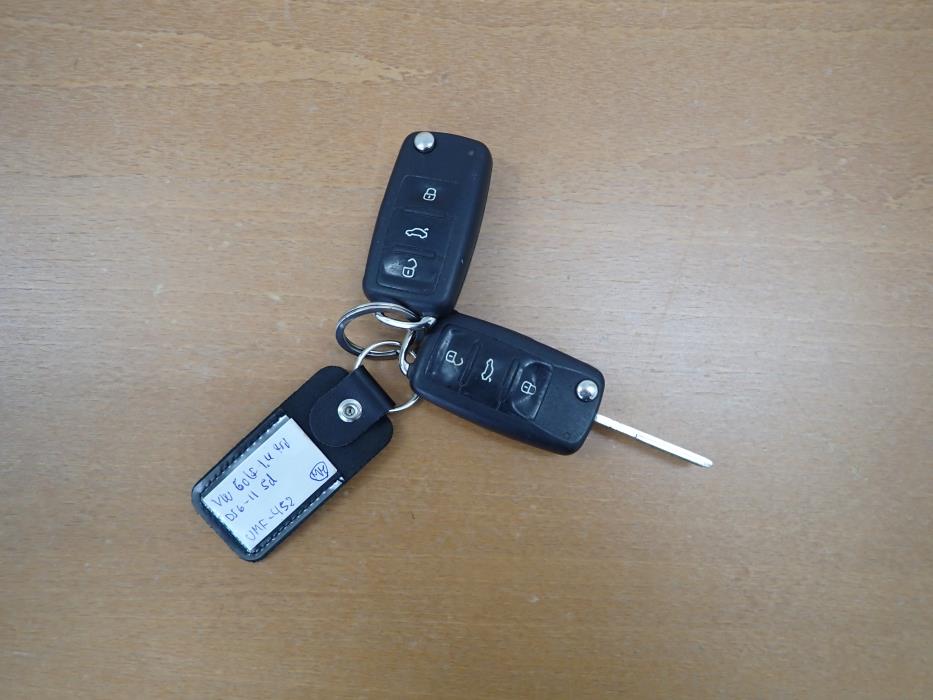 VOLKSWAGEN GOLF 2011