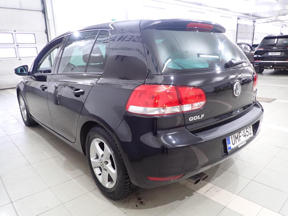 VOLKSWAGEN GOLF 2011