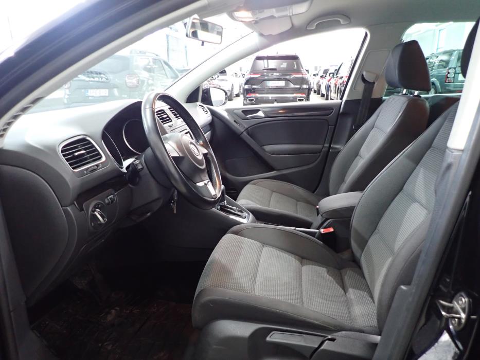 VOLKSWAGEN GOLF 2011