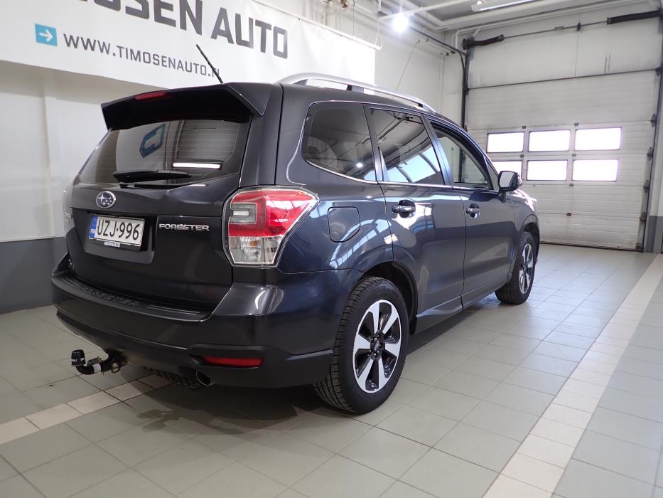 SUBARU FORESTER 2016
