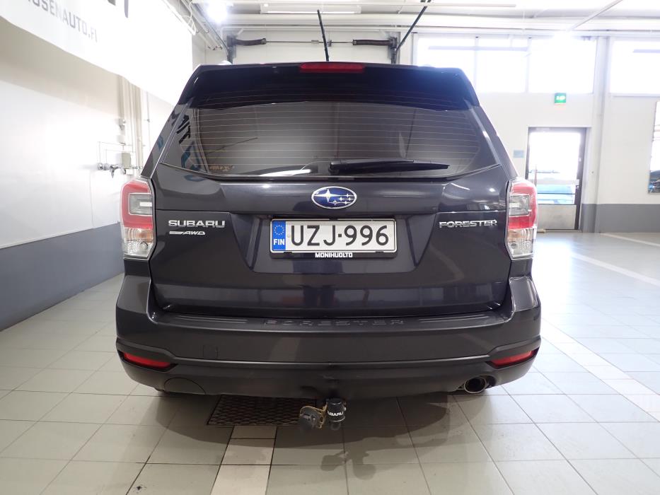 SUBARU FORESTER 2016