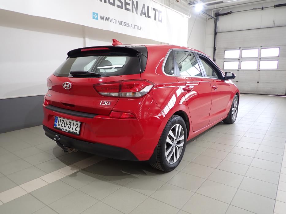 HYUNDAI i30 5d 2017