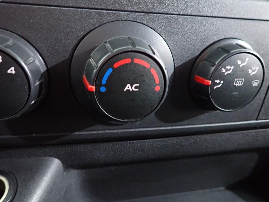RENAULT Master 2011