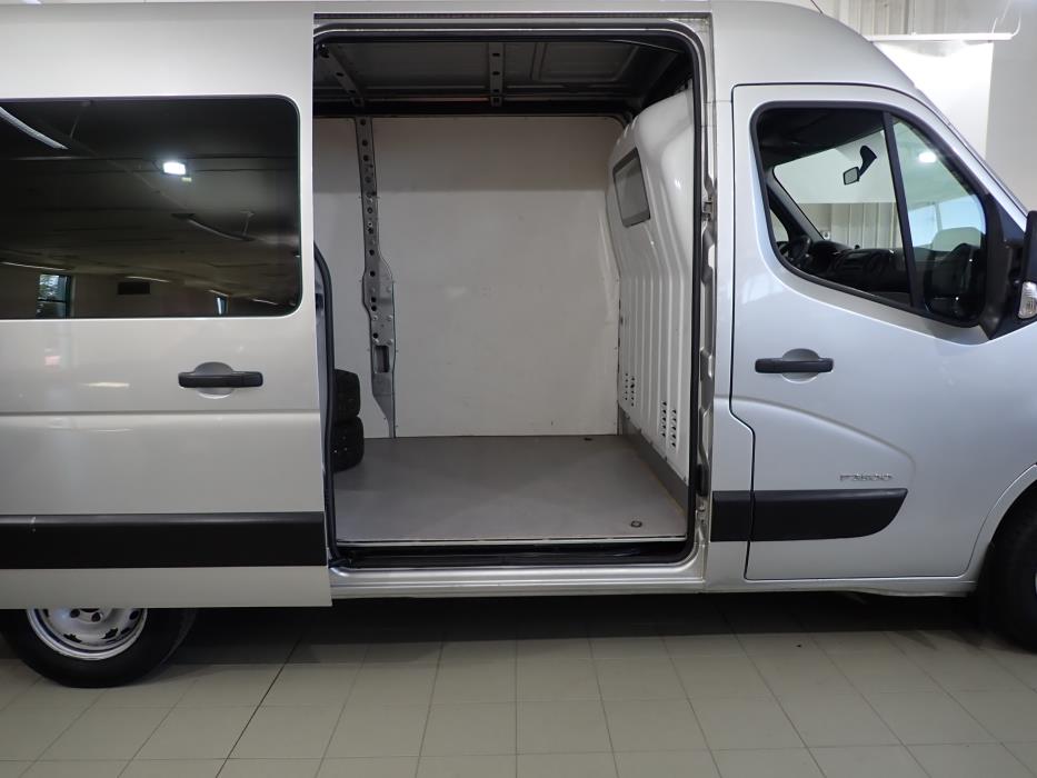 RENAULT Master 2011