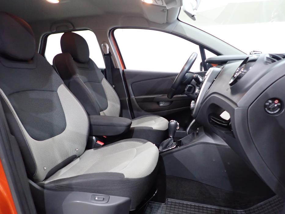 RENAULT Captur 2014
